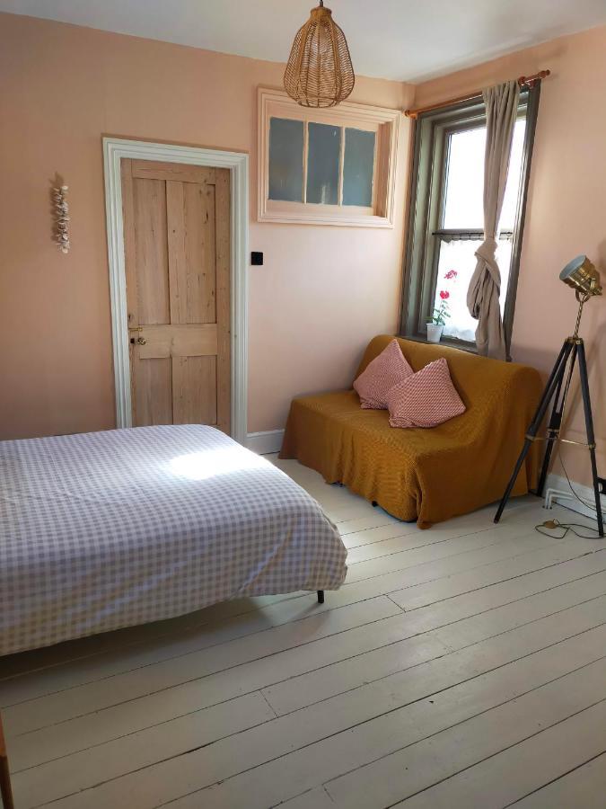 Ferienwohnung Alexandra Retreat Hastings Exterior foto