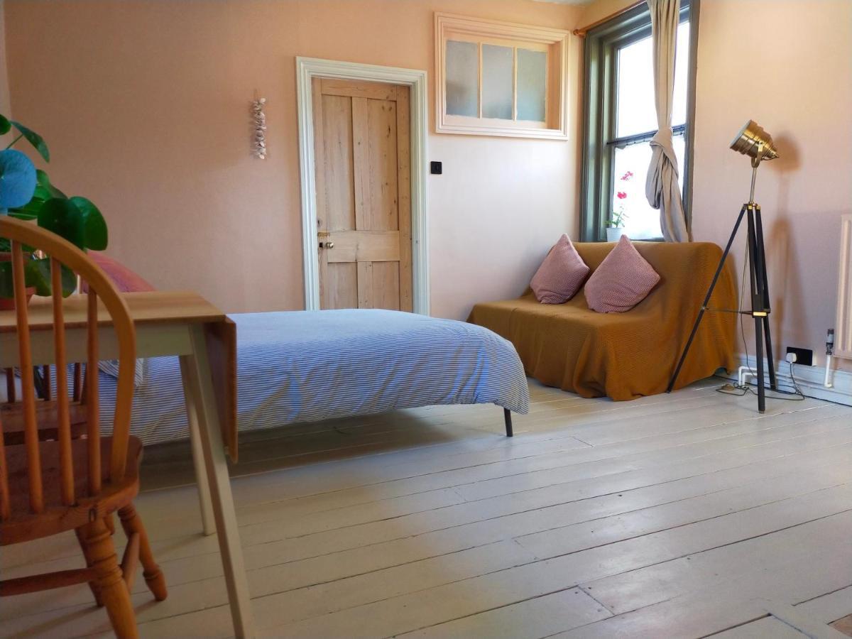 Ferienwohnung Alexandra Retreat Hastings Exterior foto